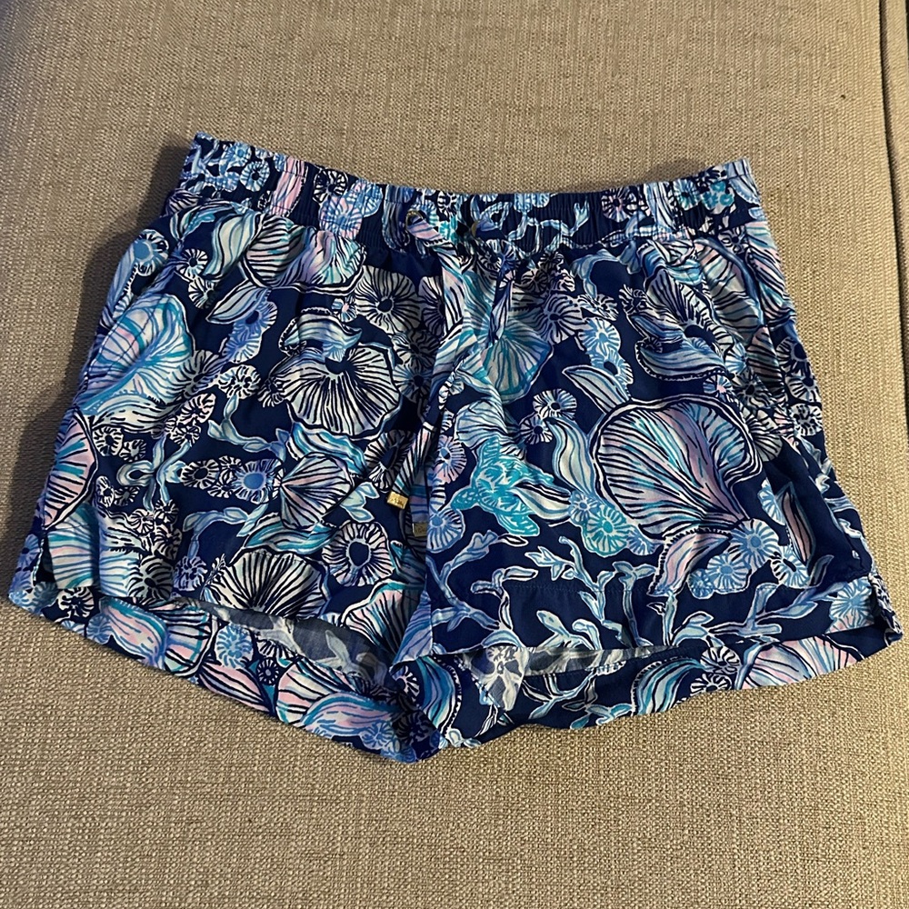 Lilly Pulitzer Blue and Pink Floral Athletic Shorts NWOT